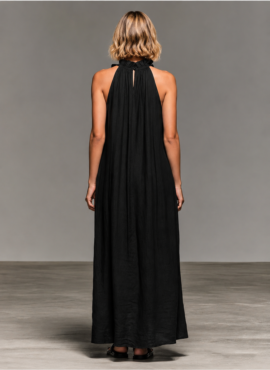 Emmy | Vestido largo sin mangas con olanes suaves