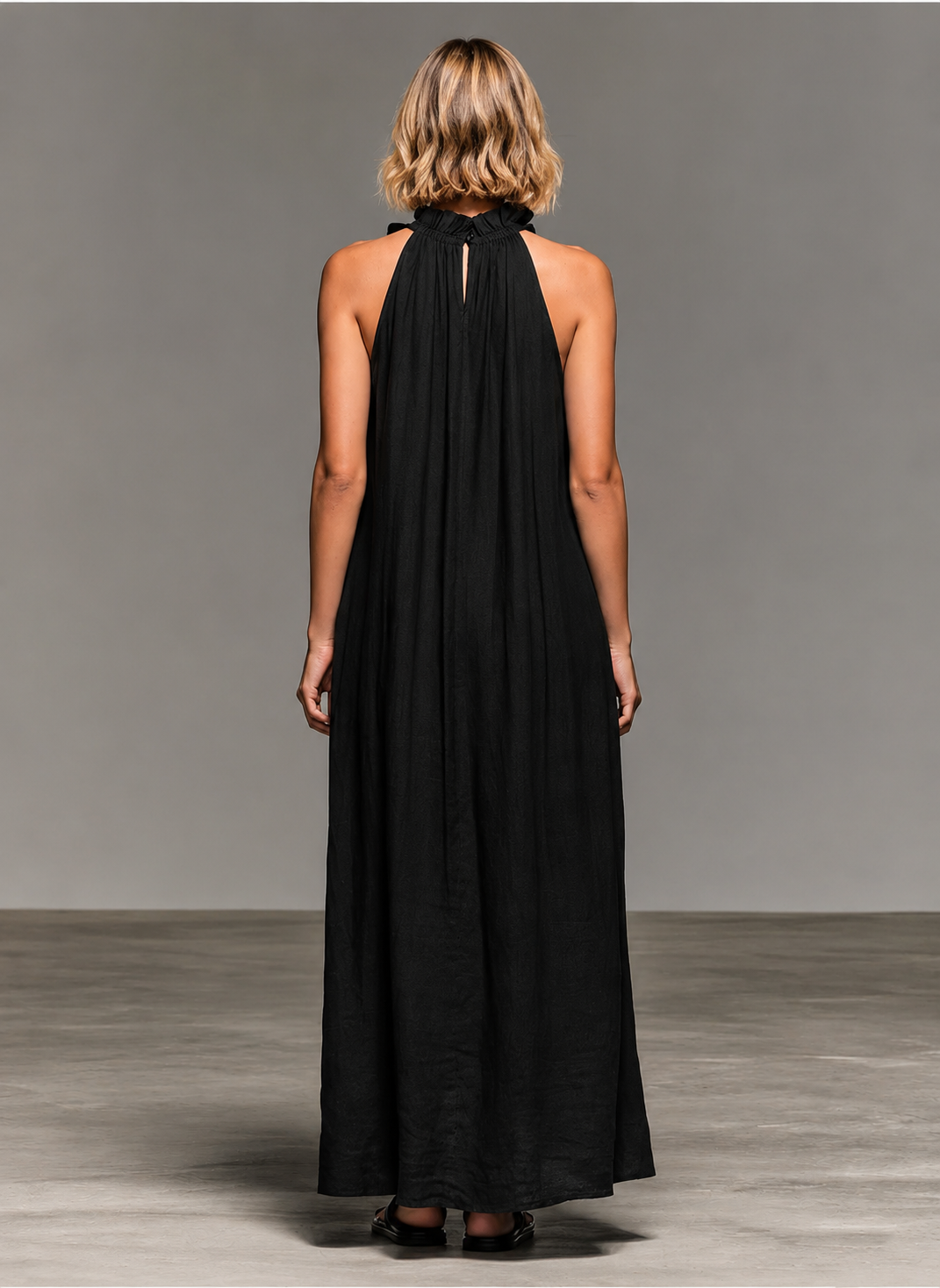 Emmy | Vestido largo sin mangas con olanes suaves