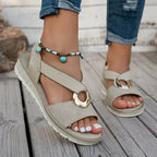 Lucina | Sandalias cómodas con argolla dorada