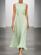 Kiara | Vestido largo sin mangas con cintura definida