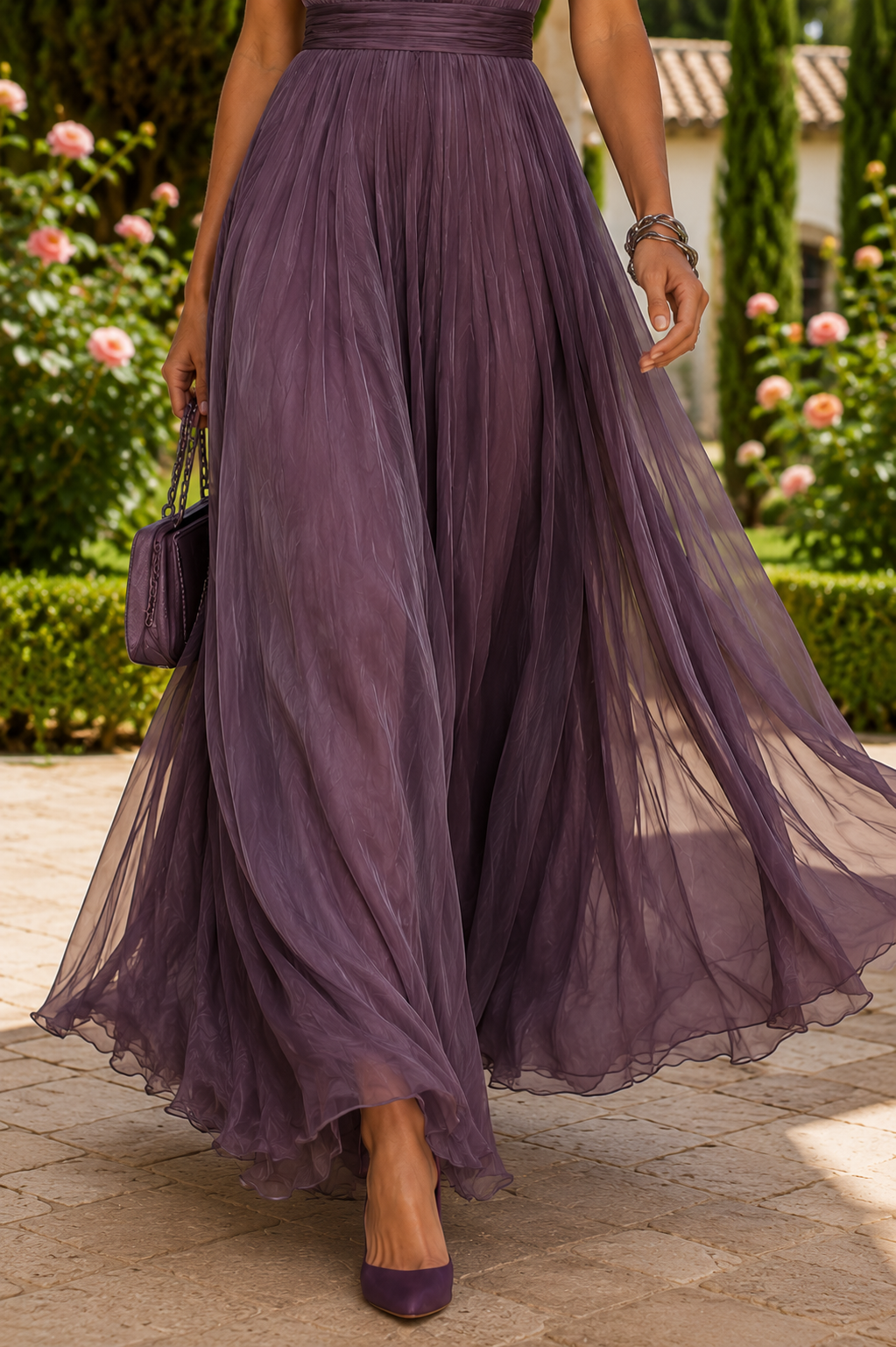 Fulvia | Vestido largo con escote de gota y cintura marcada
