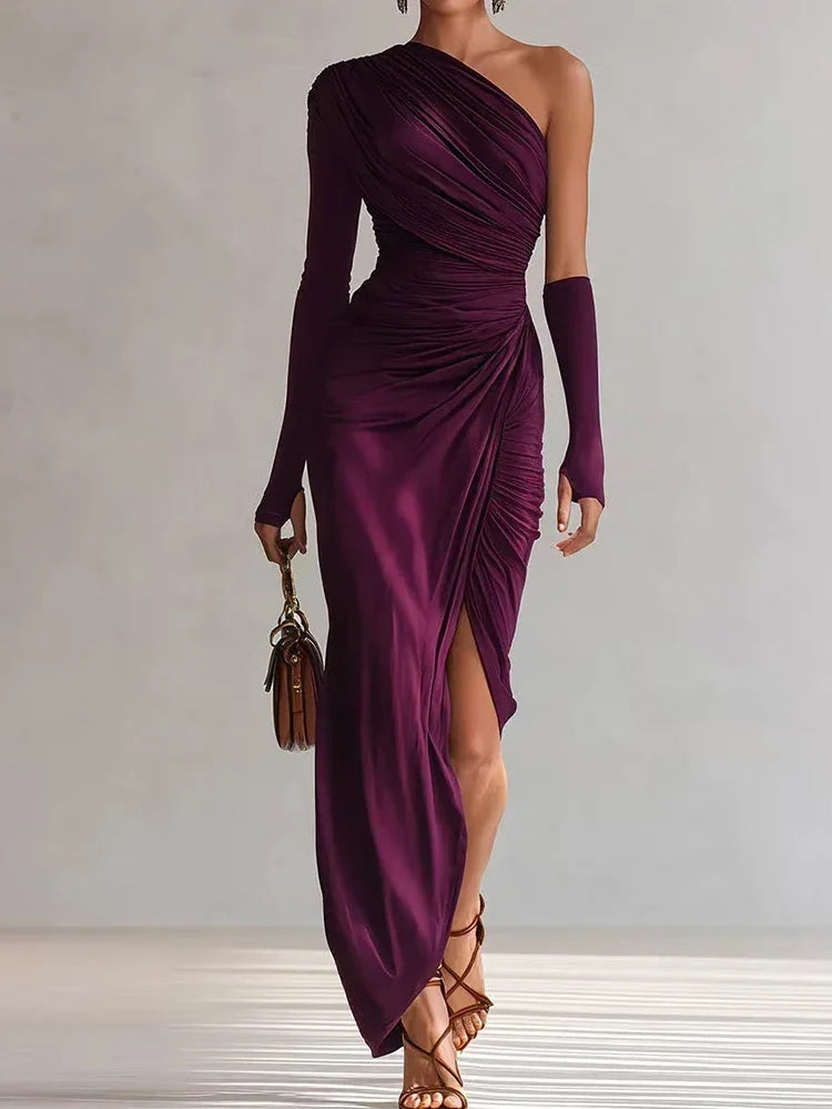 Josephine | Vestido largo fruncido de un hombro con una manga larga