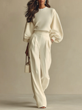 Emilia | Conjunto de Suéter con Mangas Amplias y Pantalón de Tiro Alto, Marfil