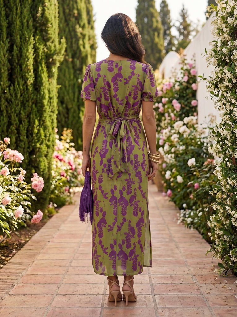 Inés | Vestido largo estampado con escote cruzado y mangas abullonadas
